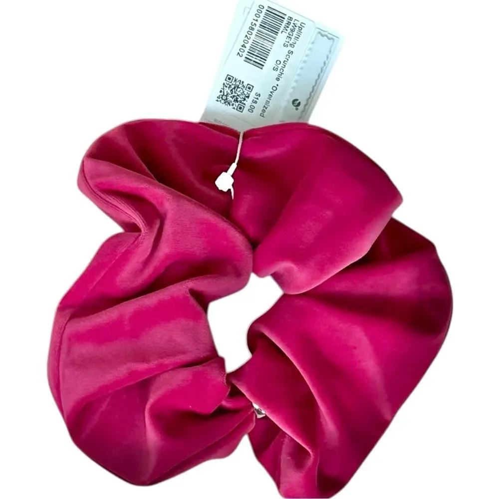 Lululemon Uplifting Oversized Hair Scrunchie Velvet Berry Rumble. NEW WITH TAGS.